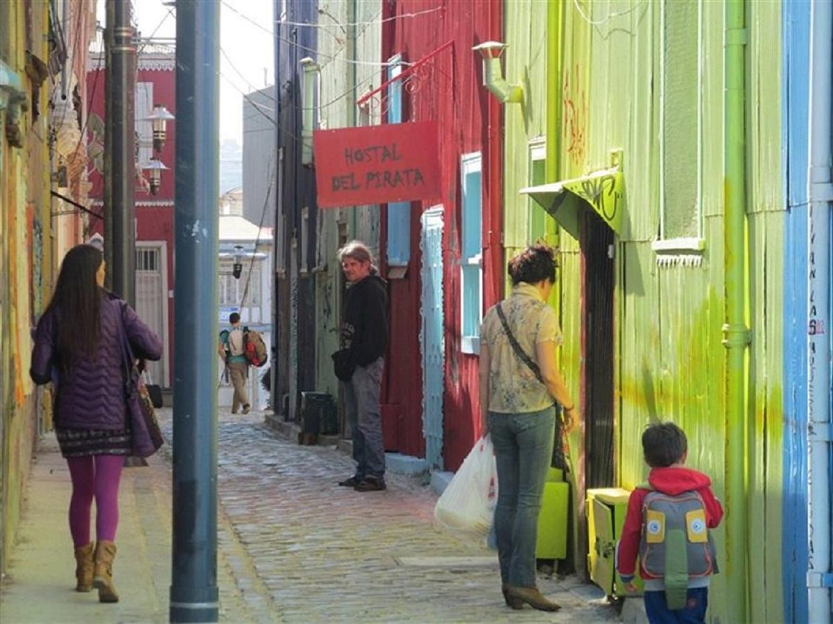Hostal Del Pirata Valparaíso Exterior photo
